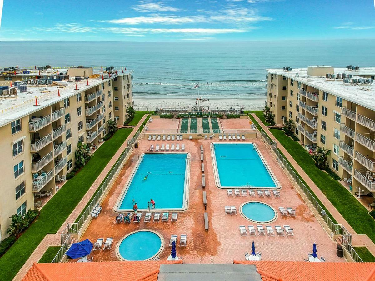 Sea Coast Garden *
